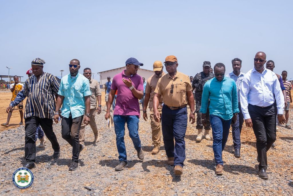 President Julius Maada Bio Visits One Of Sierra Leone’s Largest Onion Farms, Boosts Feed Salone Drive