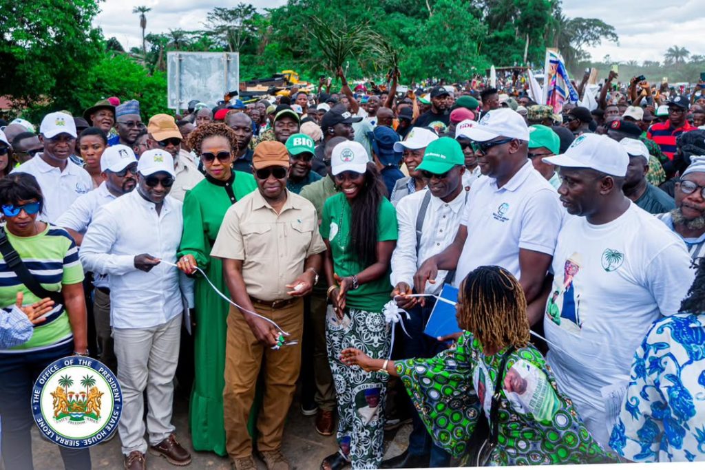 President Julius Maada Bio Commissions Manowa Bridge, Connecting Communities And Unlocking Economic Opportunities In Eastern Sierra Leone